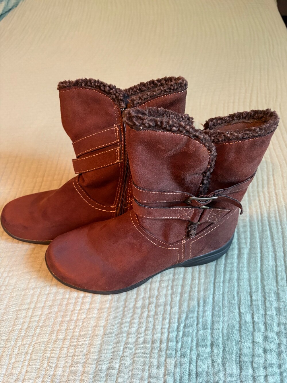 Women's Winter Boots Size 6.5 Brown Faux Suede Mid-Calf Faux Fur Lined Zipper